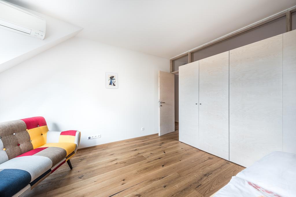 Castle Wall Apartment Bratislava Oda fotoğraf